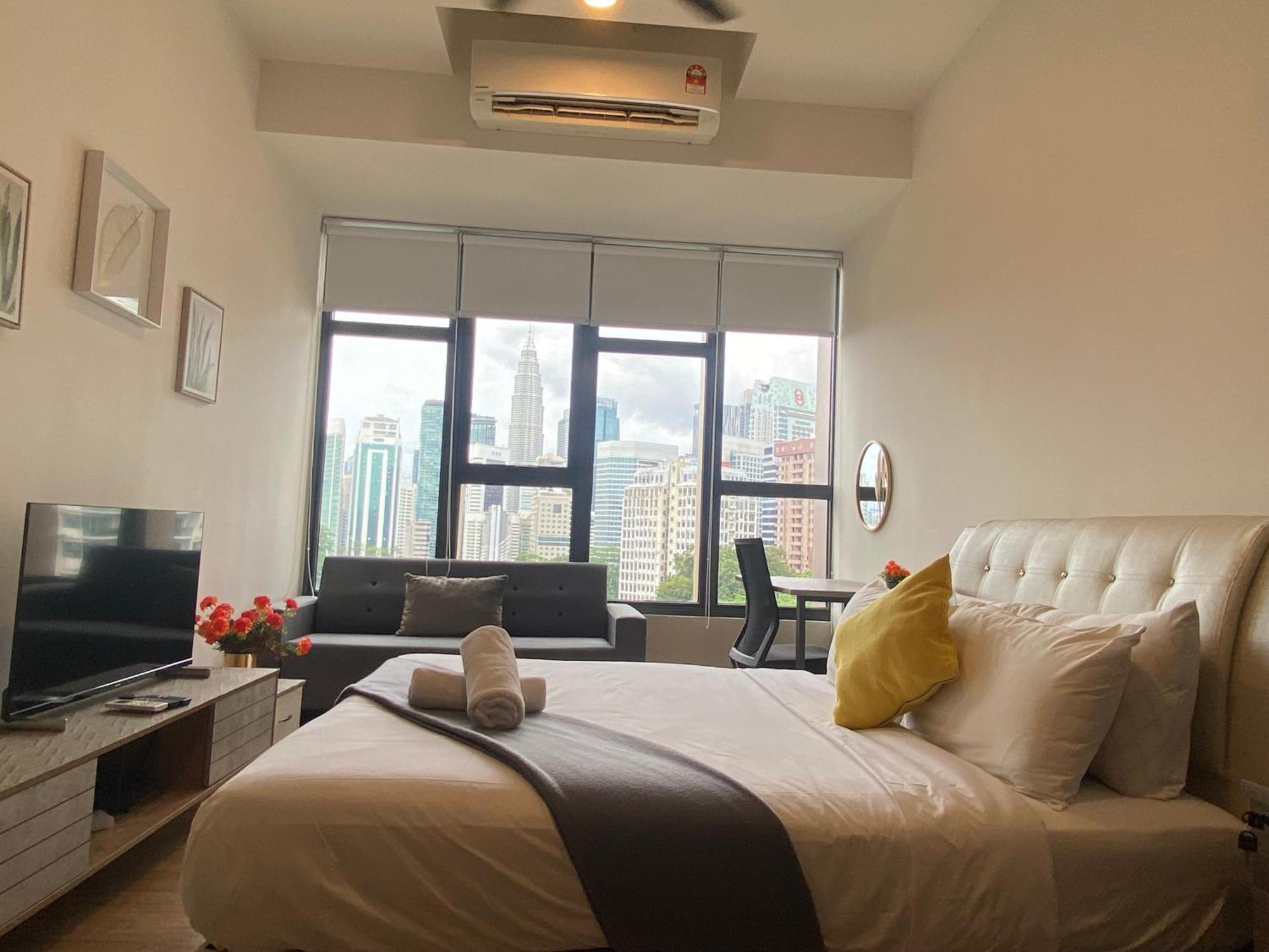 Ceylonz Suites Klcc By Staybliss Куала-Лумпур Экстерьер фото