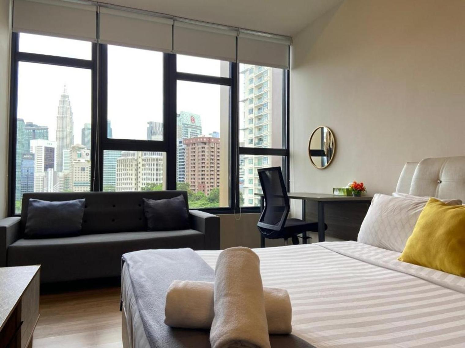 Ceylonz Suites Klcc By Staybliss Куала-Лумпур Экстерьер фото